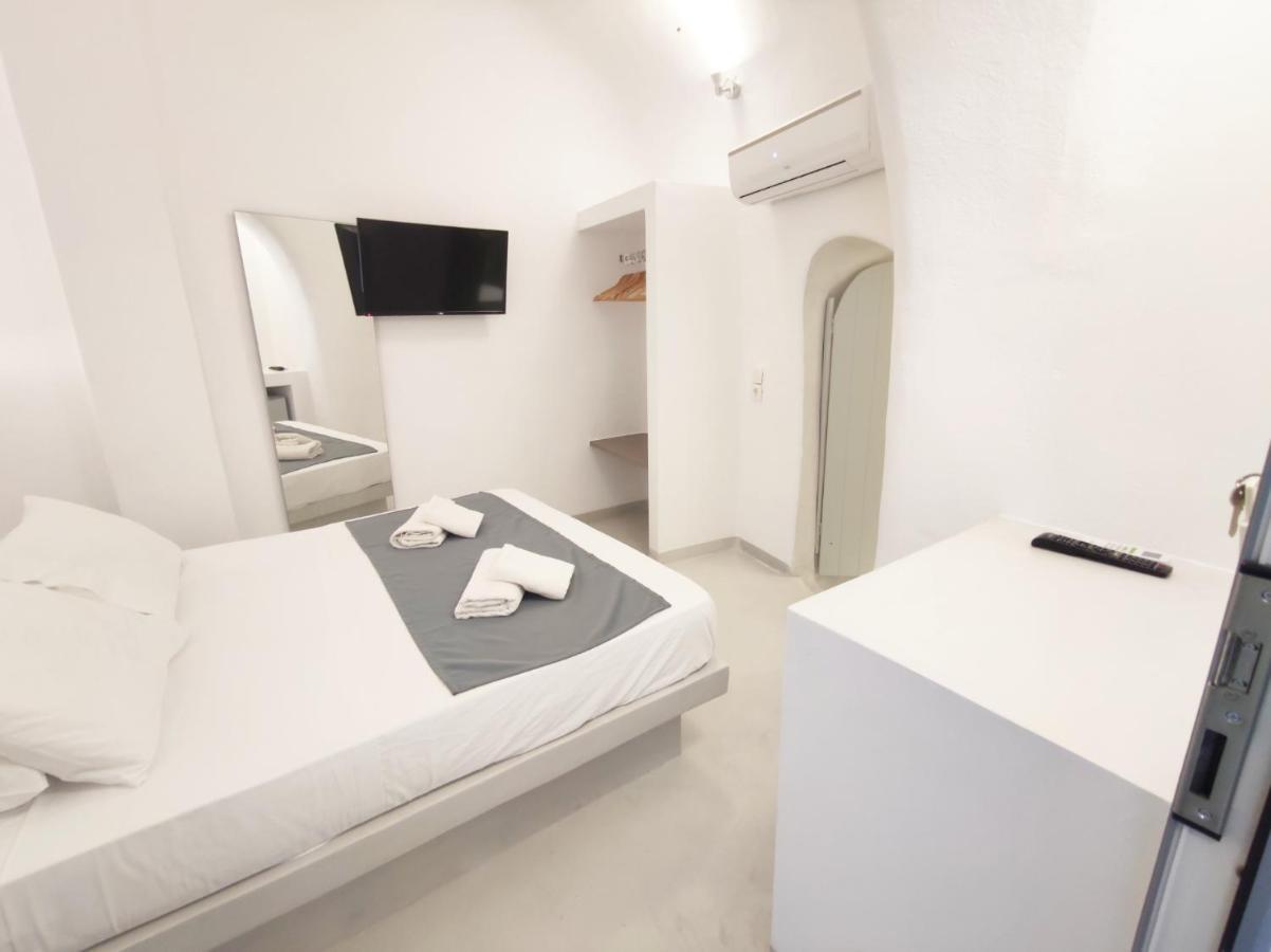 Getaway Fira Centre Fira (Santorini) Exterior photo
