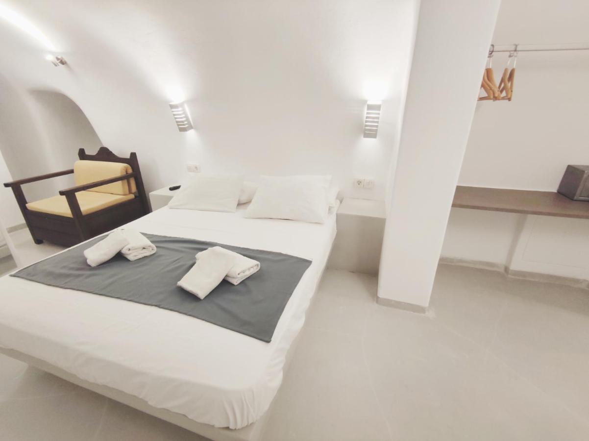 Getaway Fira Centre Fira (Santorini) Exterior photo